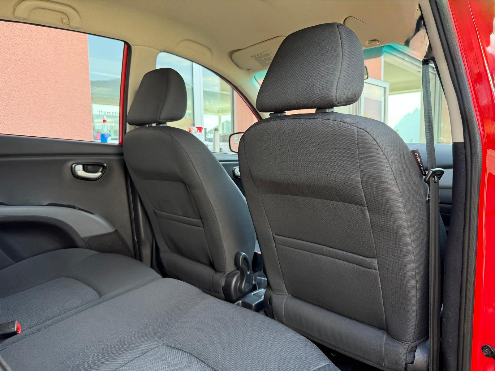 HYUNDAI i10 1.1 Style Automatic / MFK 08.2026-image-11