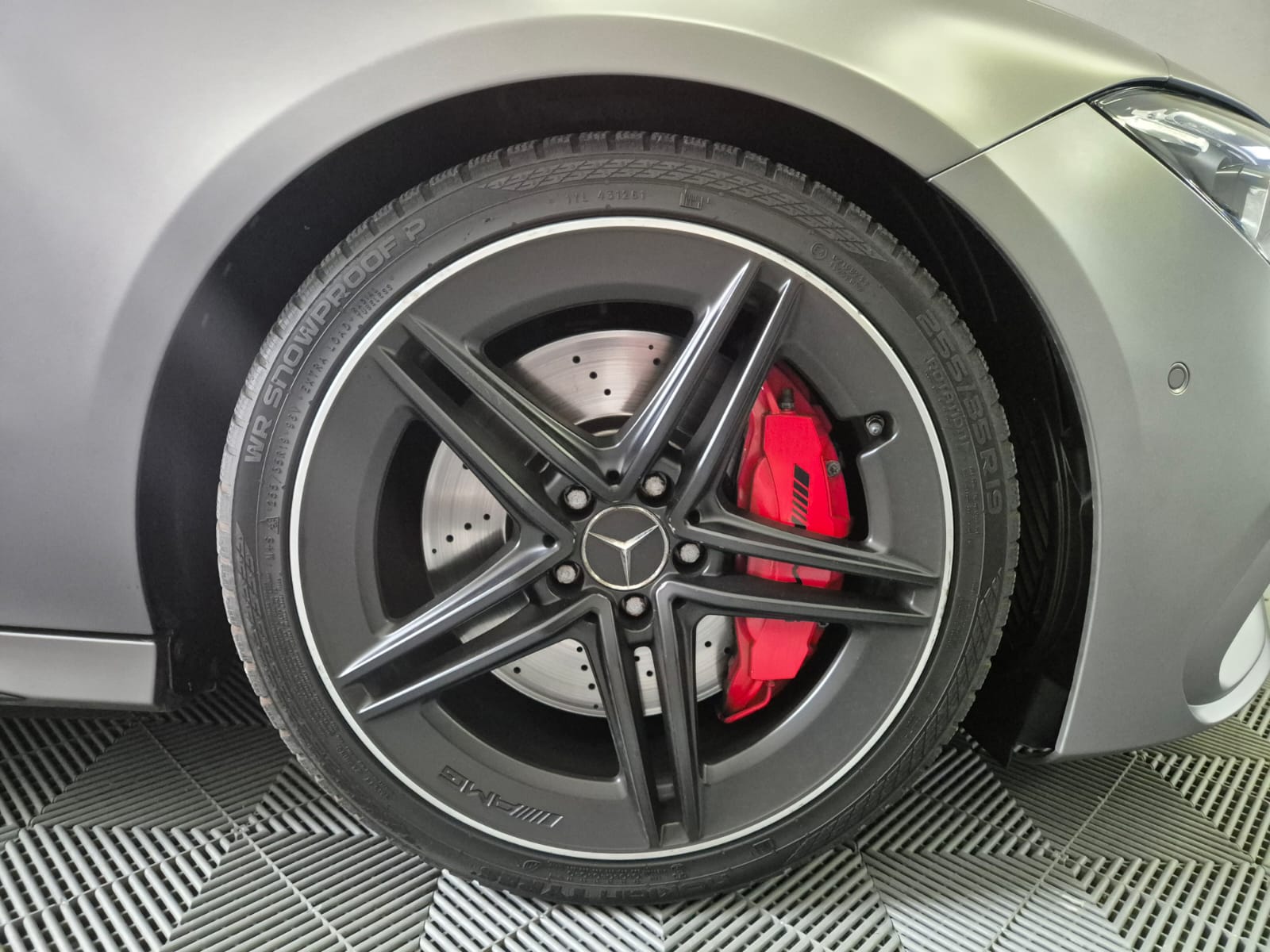 MERCEDES-BENZ CLA 45 S AMG 4Matic+ 8G-DCT *Toit ouvrant *Gris "mat"-image-24