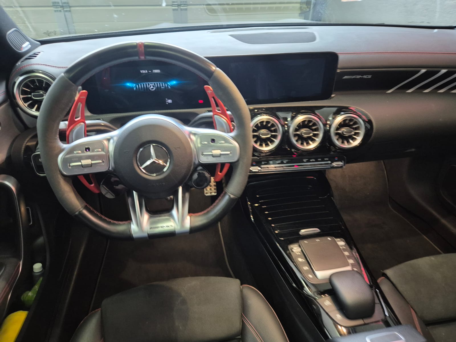 MERCEDES-BENZ CLA 45 S AMG 4Matic+ 8G-DCT *Toit ouvrant *Gris "mat"-image-9