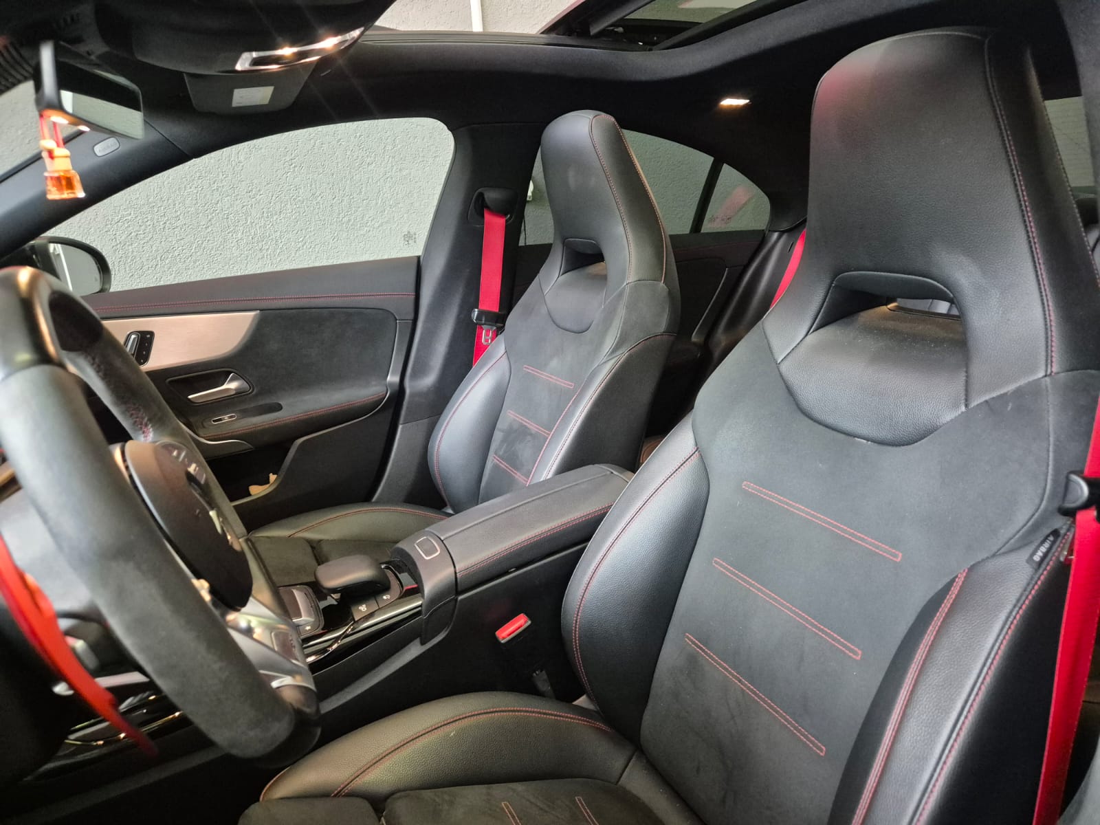MERCEDES-BENZ CLA 45 S AMG 4Matic+ 8G-DCT *Toit ouvrant *Gris "mat"-image-1