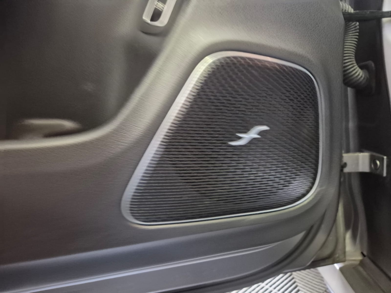 MERCEDES-BENZ CLA 45 S AMG 4Matic+ 8G-DCT *Toit ouvrant *Gris "mat"-image-18