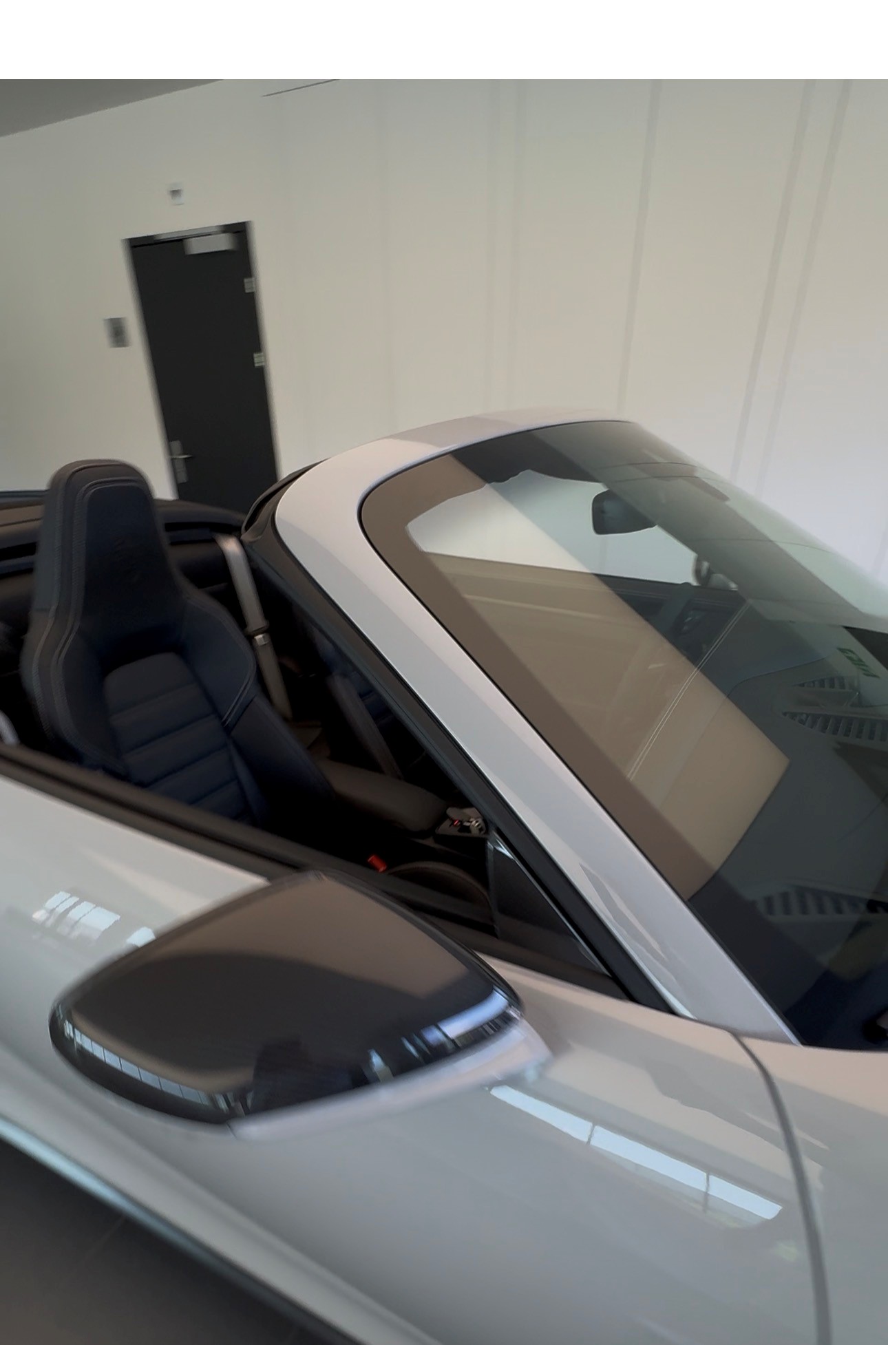 PORSCHE 3.6 Carrera 4 GTS PDK-image-6