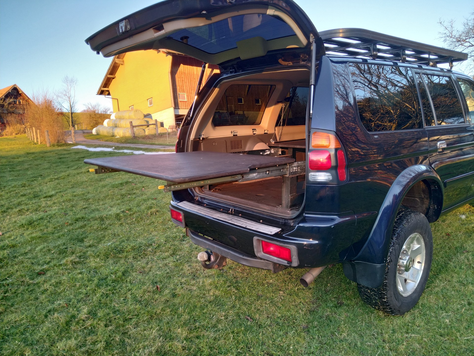 MITSUBISHI Pajero Sport 3.0 V6, 4x4 Camper mit Dachzelt-image-2