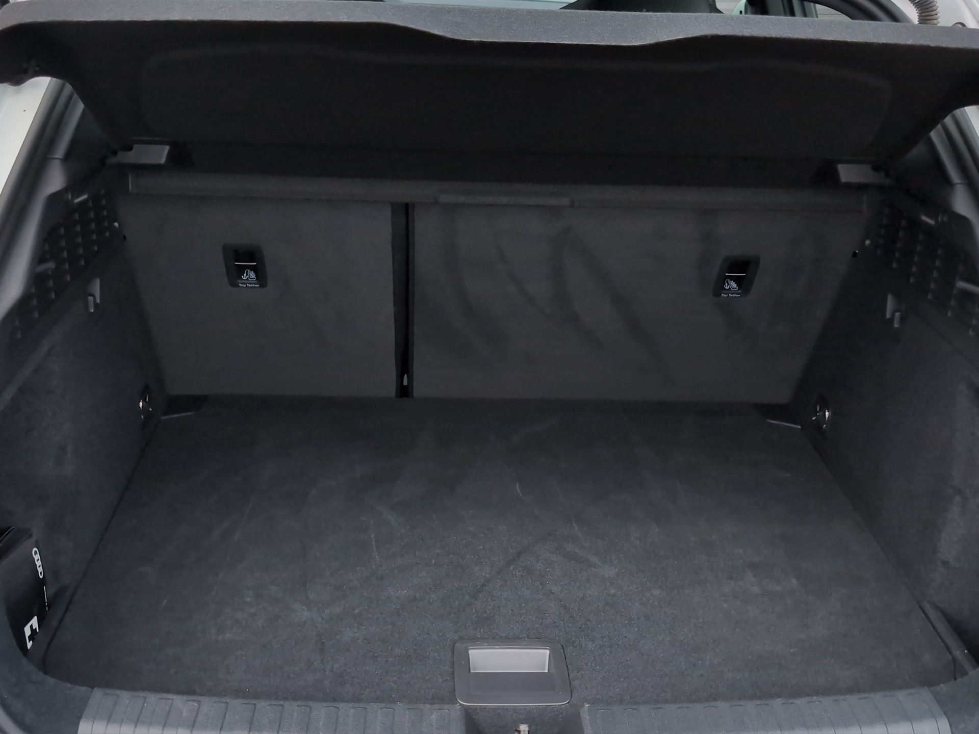 AUDI A3 Sportback TFSI 110 kW S line S tronic-image-13