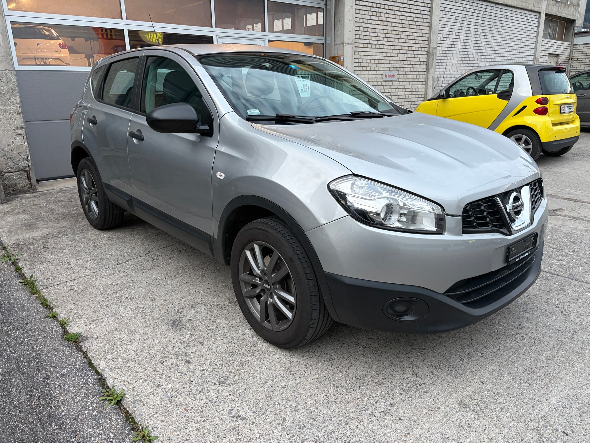 NISSAN Qashqai 1.6 acenta-image-1