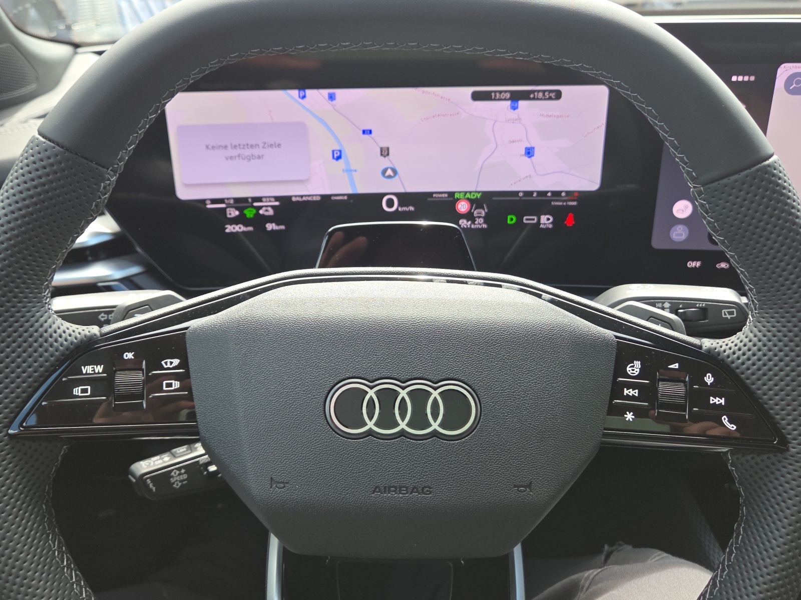 AUDI A5 Avant e-hybrid quattro Attraction 220 kW S tronic-image-9