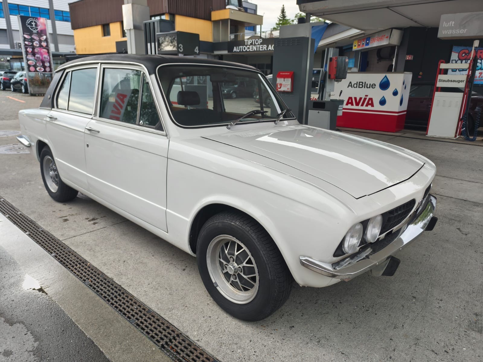 TRIUMPH SPRINT