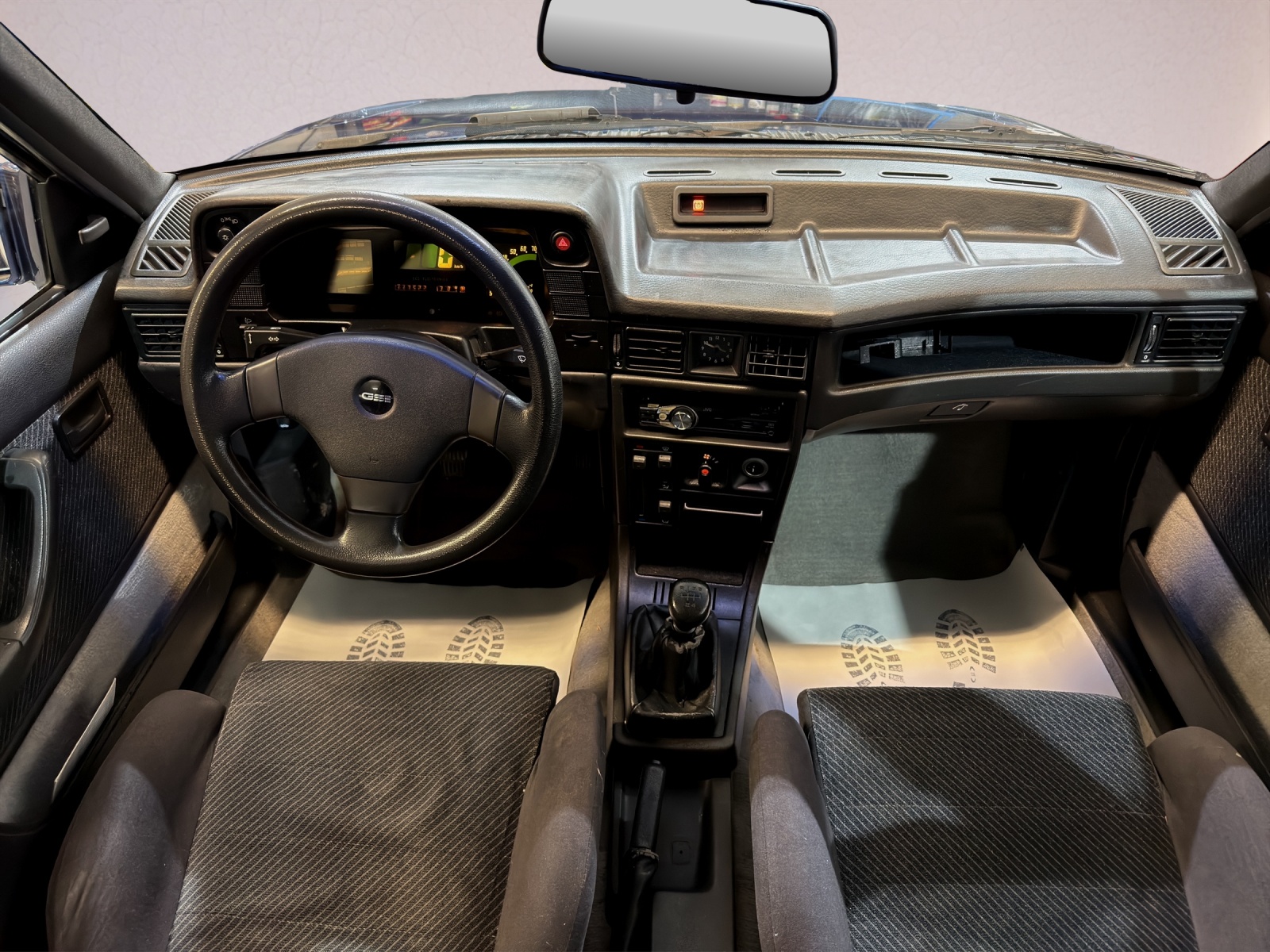 OPEL Kadett GSI 2.0i Cabriolet-image-7