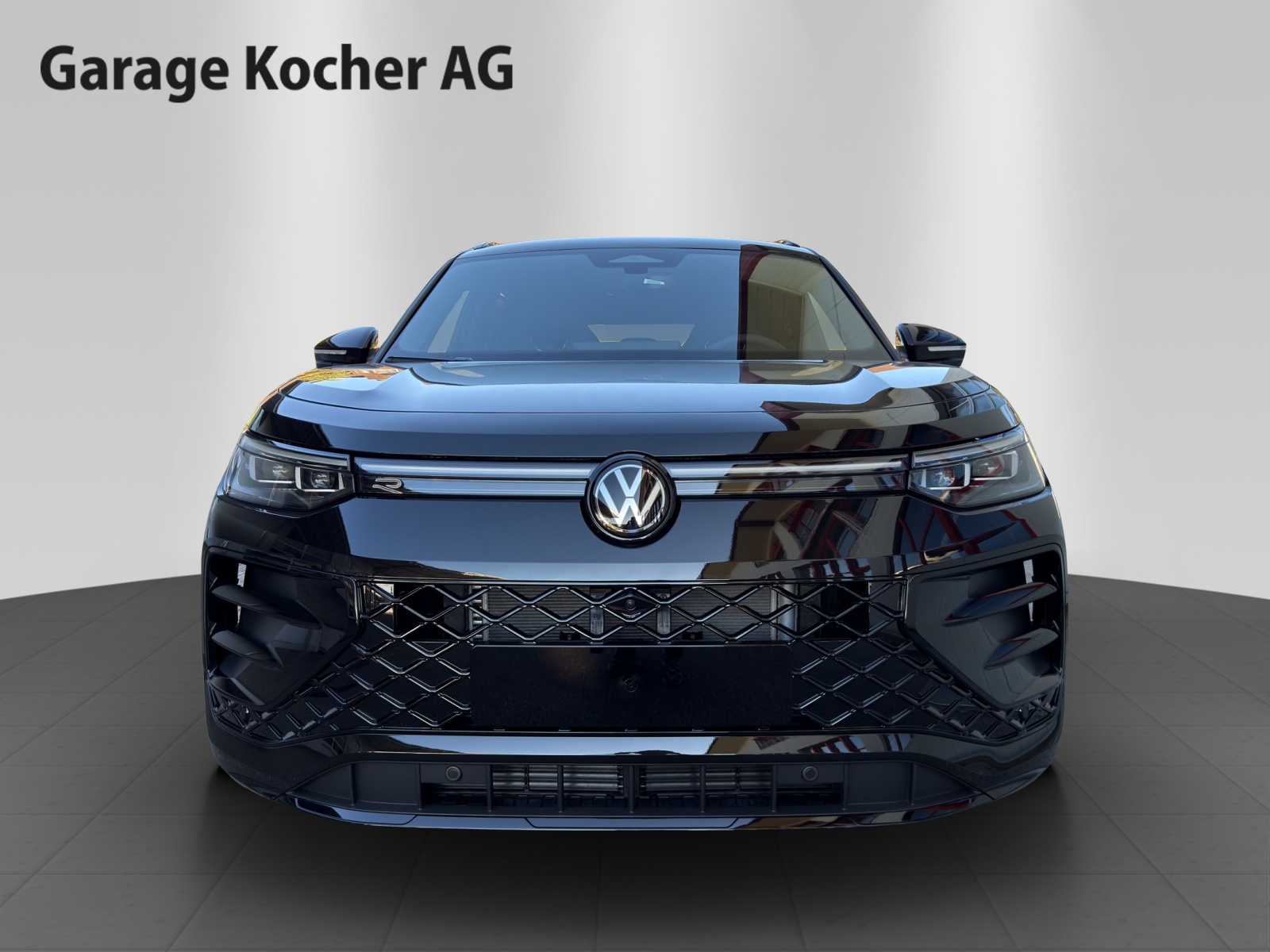 VW Tayron 2.0 TSI R-Line United DSG 4Motion-image-1