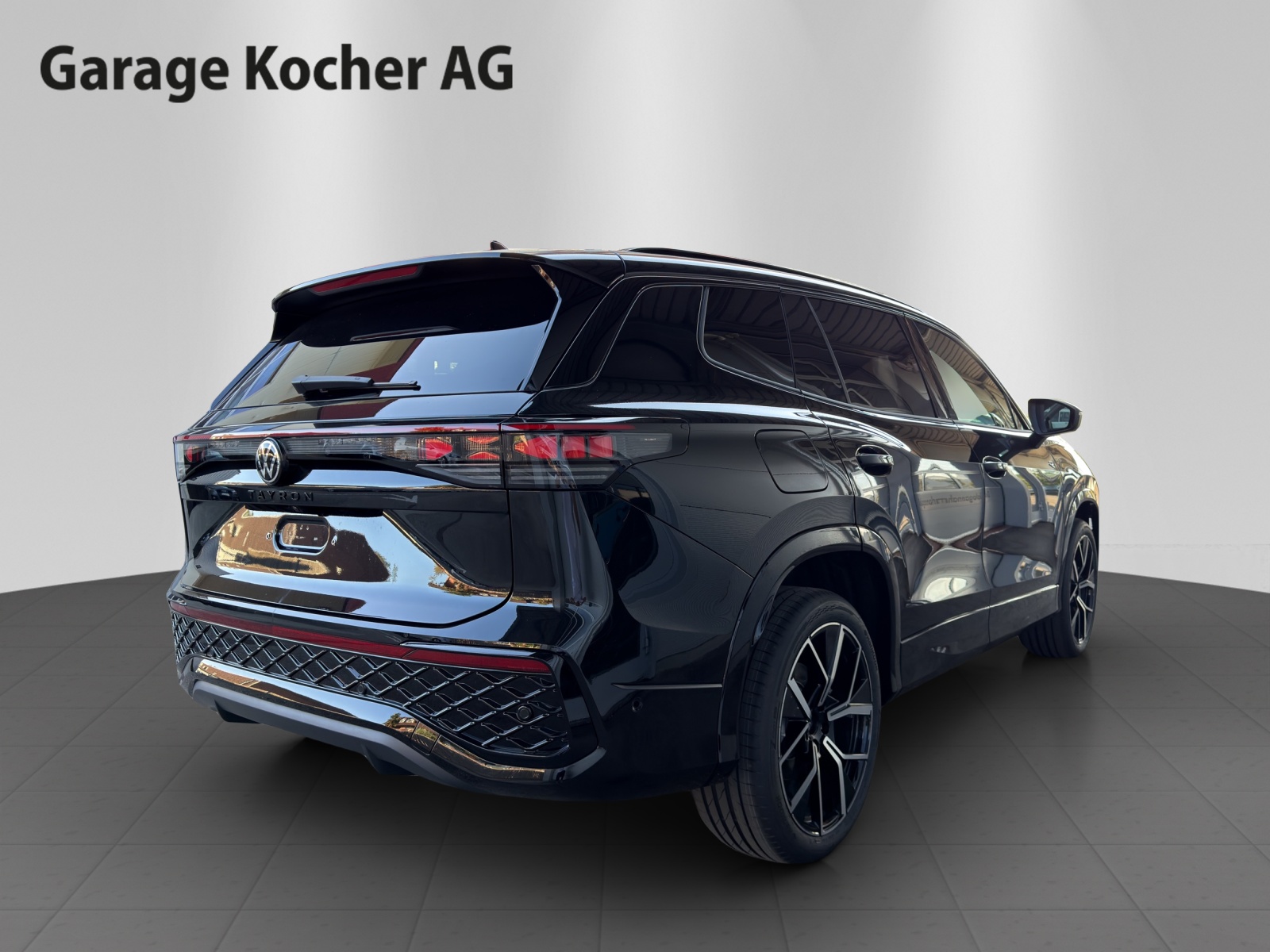 VW Tayron 2.0 TSI R-Line United DSG 4Motion-image-5