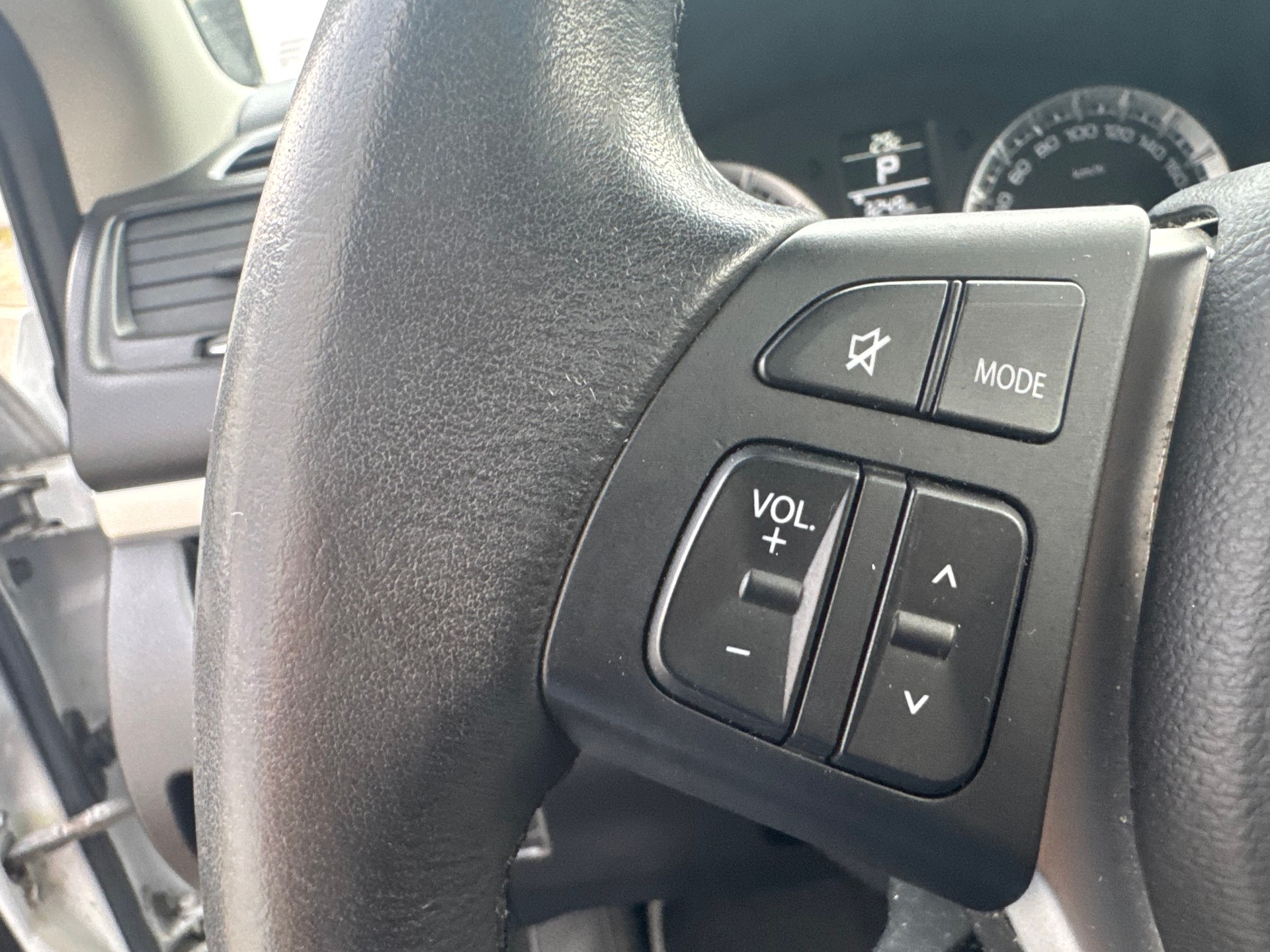 SUZUKI Swift 1.2i 16V Sergio Cellano Automatic ** ab MFK **-image-13