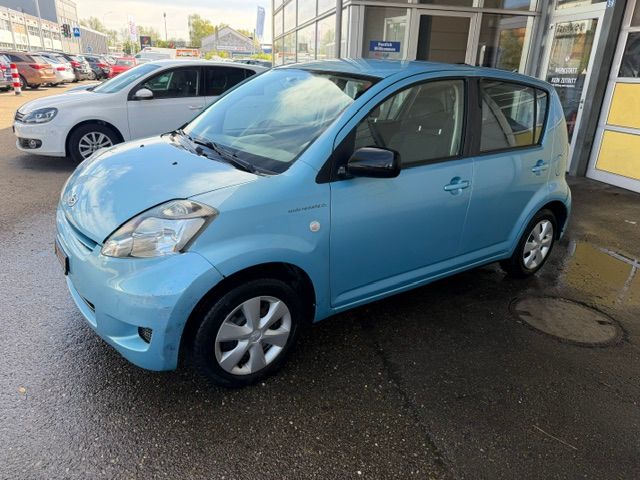 DAIHATSU Sirion 1.3 S Custom 4WD