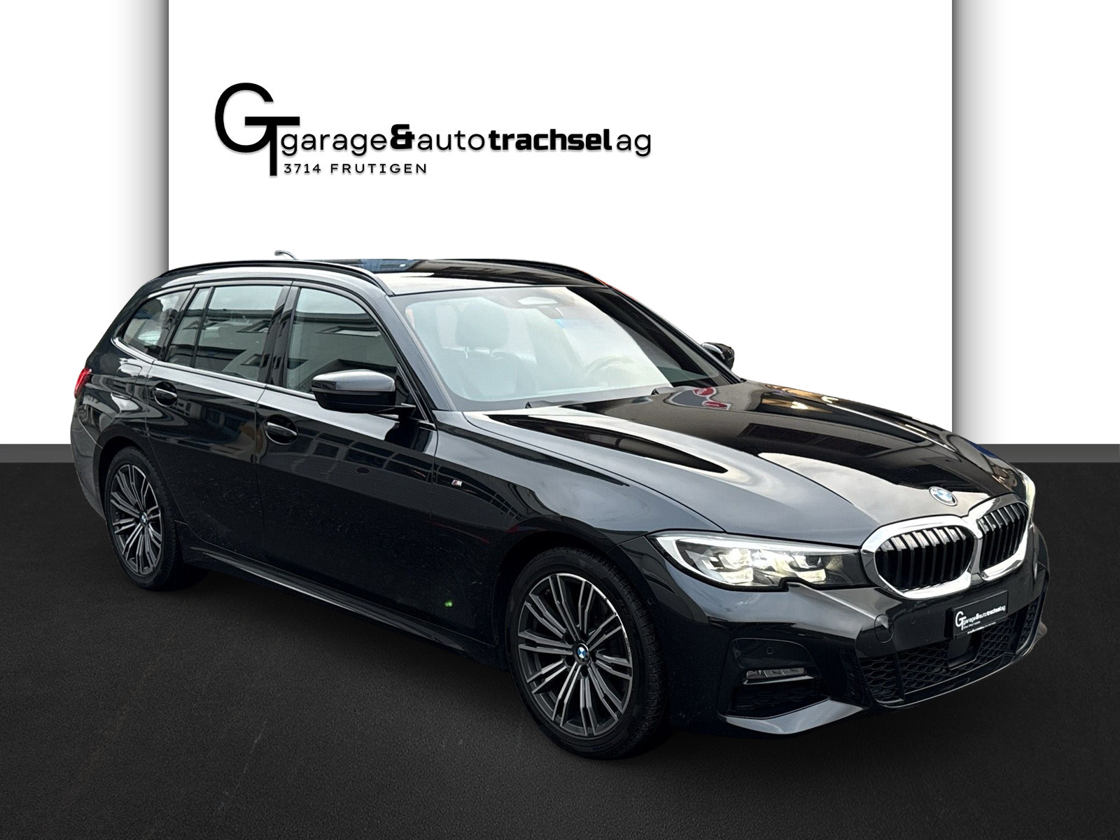 BMW 320d xDrive 48V Touring M Sport Steptronic-image-6