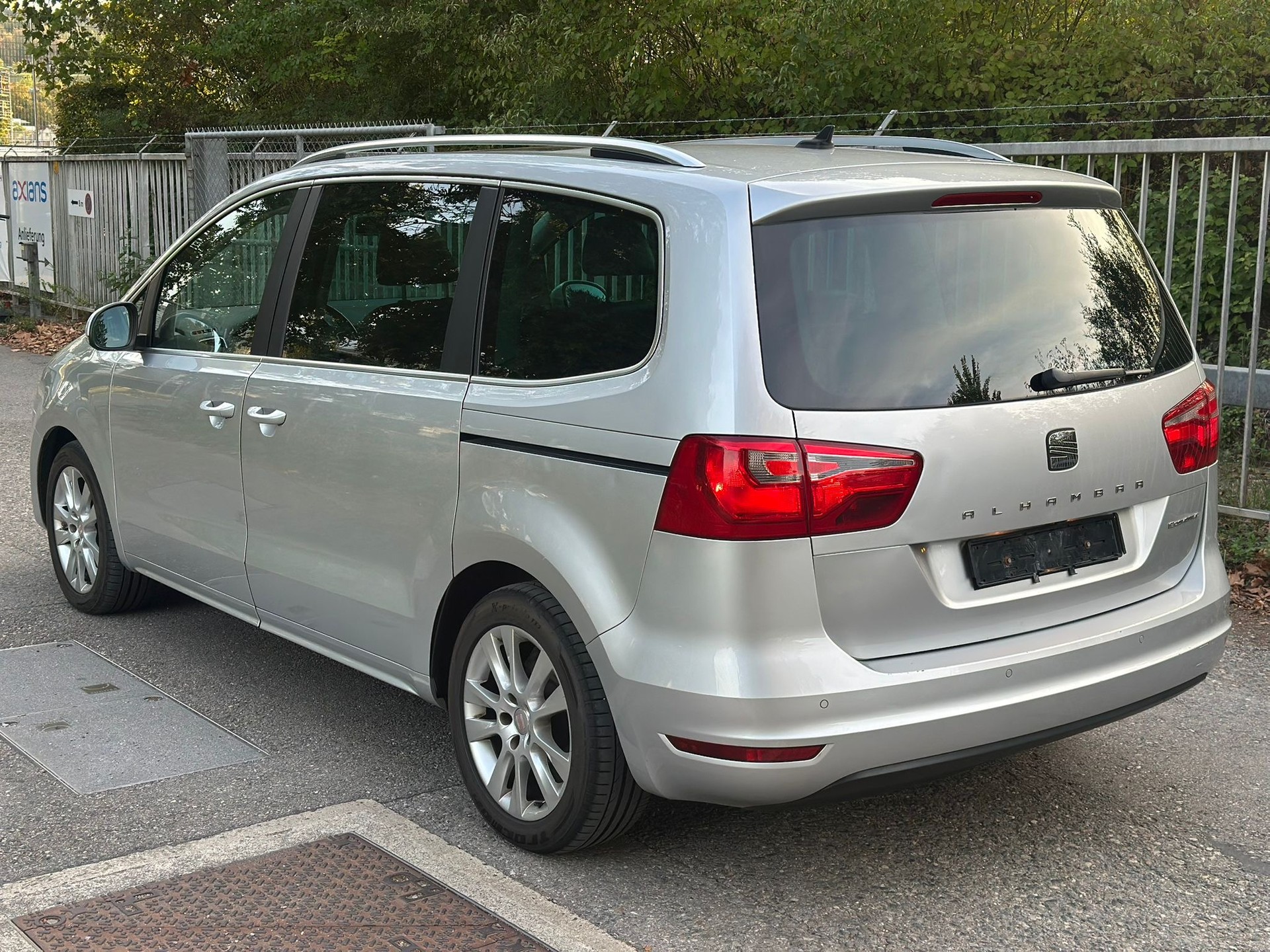 SEAT Alhambra 2.0 TDI Style Eco DSG-image-3