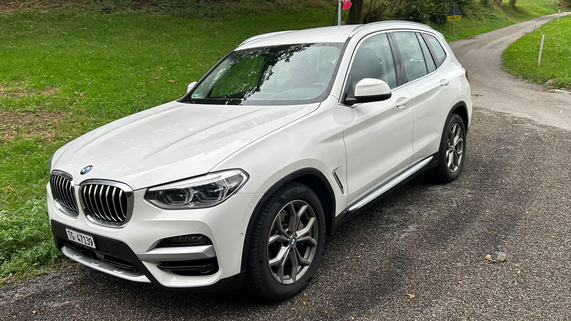 BMW xLine -BMW Garantie bis 06/27-Anhängerkupplung--image-0