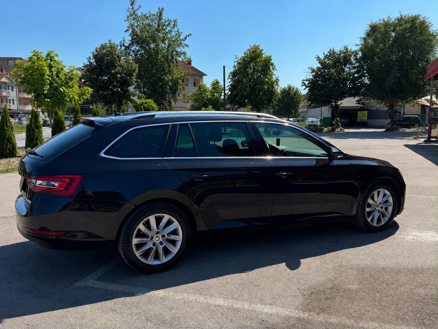 SKODA 2.0 TDI 190 Style 4x4 DSG-image-4