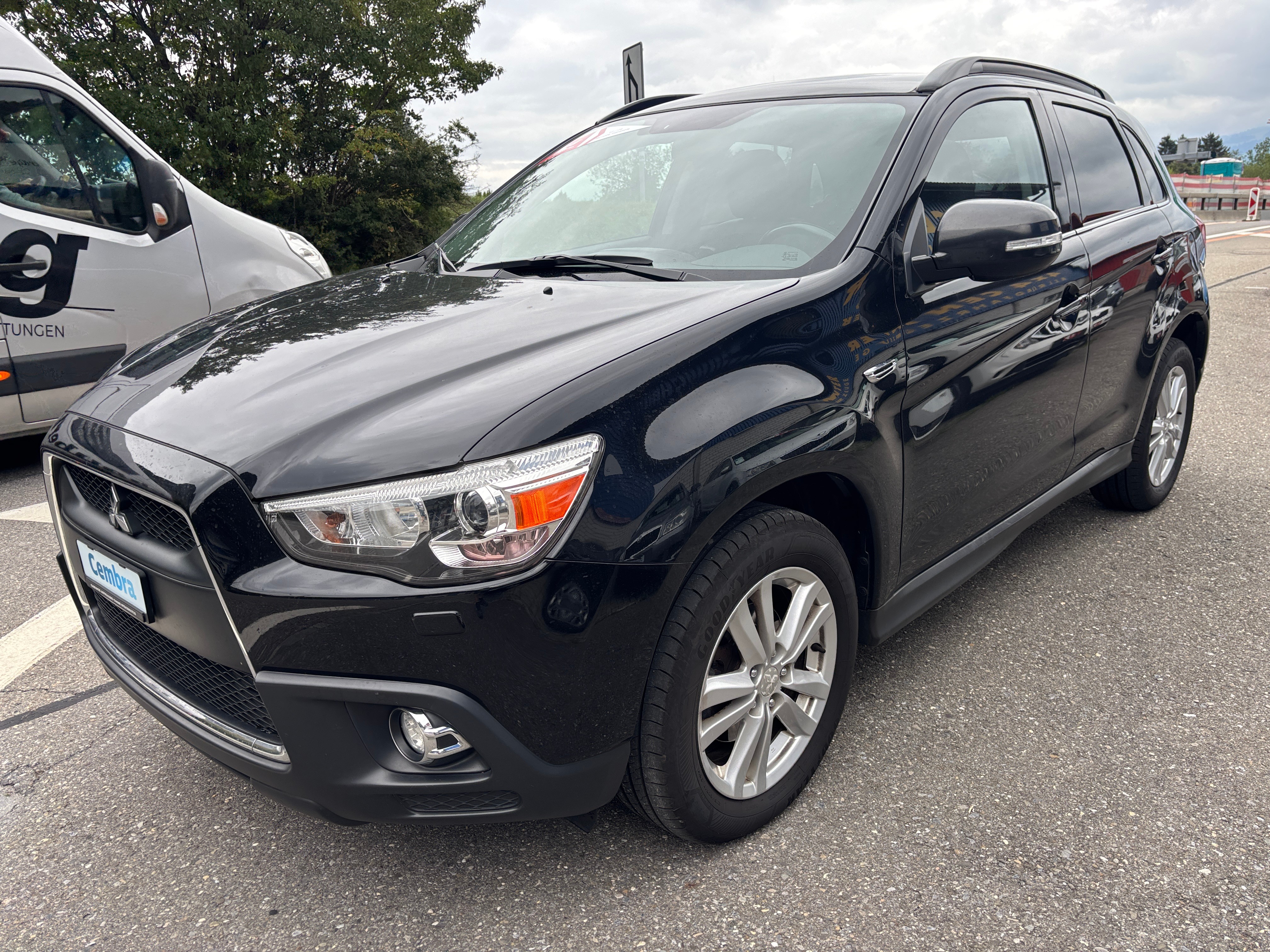 MITSUBISHI ASX 1.8 DID Invite 4WD — slika 3
