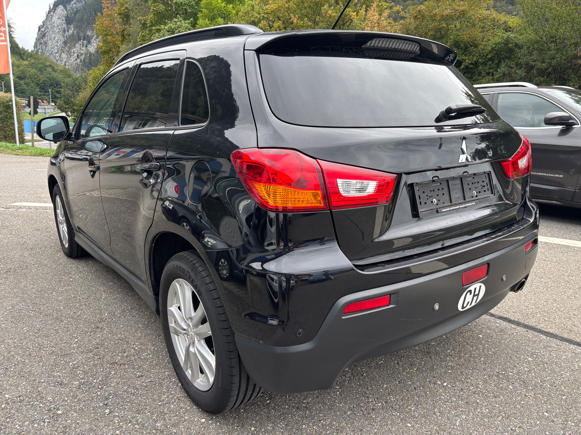 MITSUBISHI ASX 1.8 DID Invite 4WD-image-6