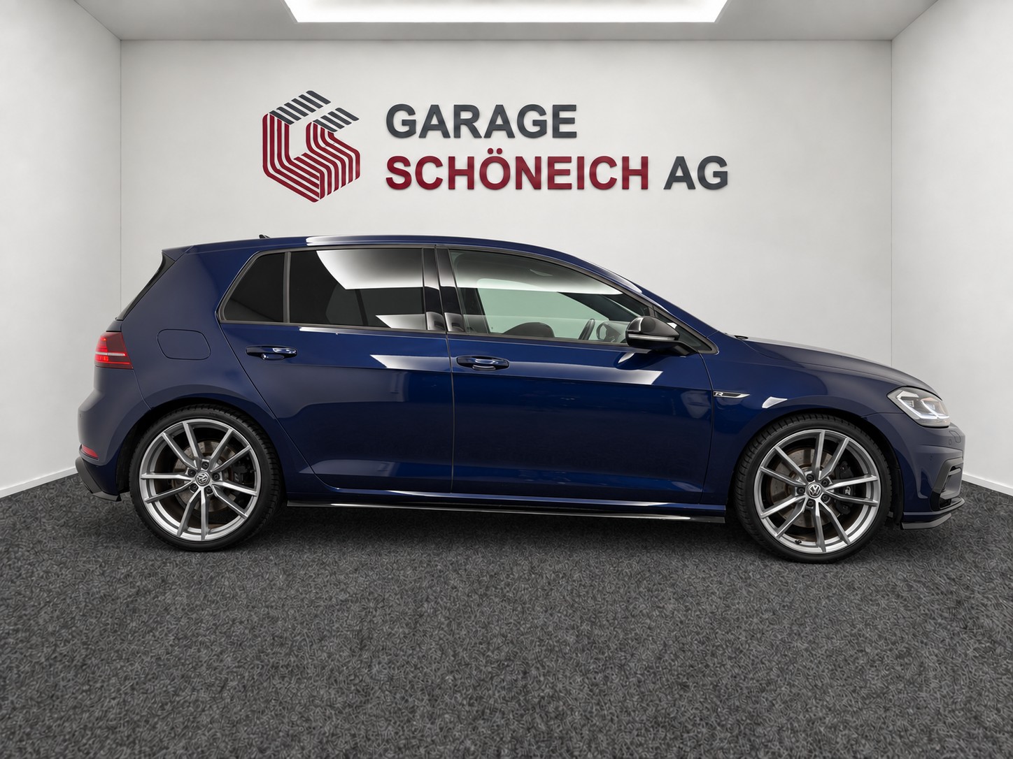 VW Golf 2.0 TSI R 4Motion DSG-image-3