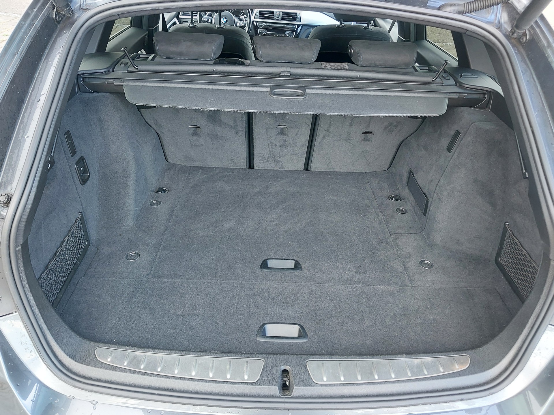 BMW 320d xDrive Touring M Sport Line Steptronic-image-9