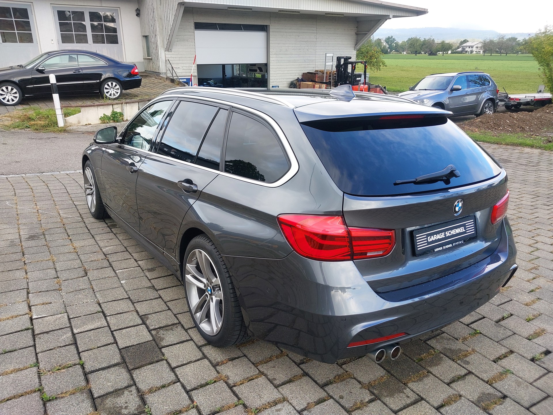 BMW 320d xDrive Touring M Sport Line Steptronic-image-3