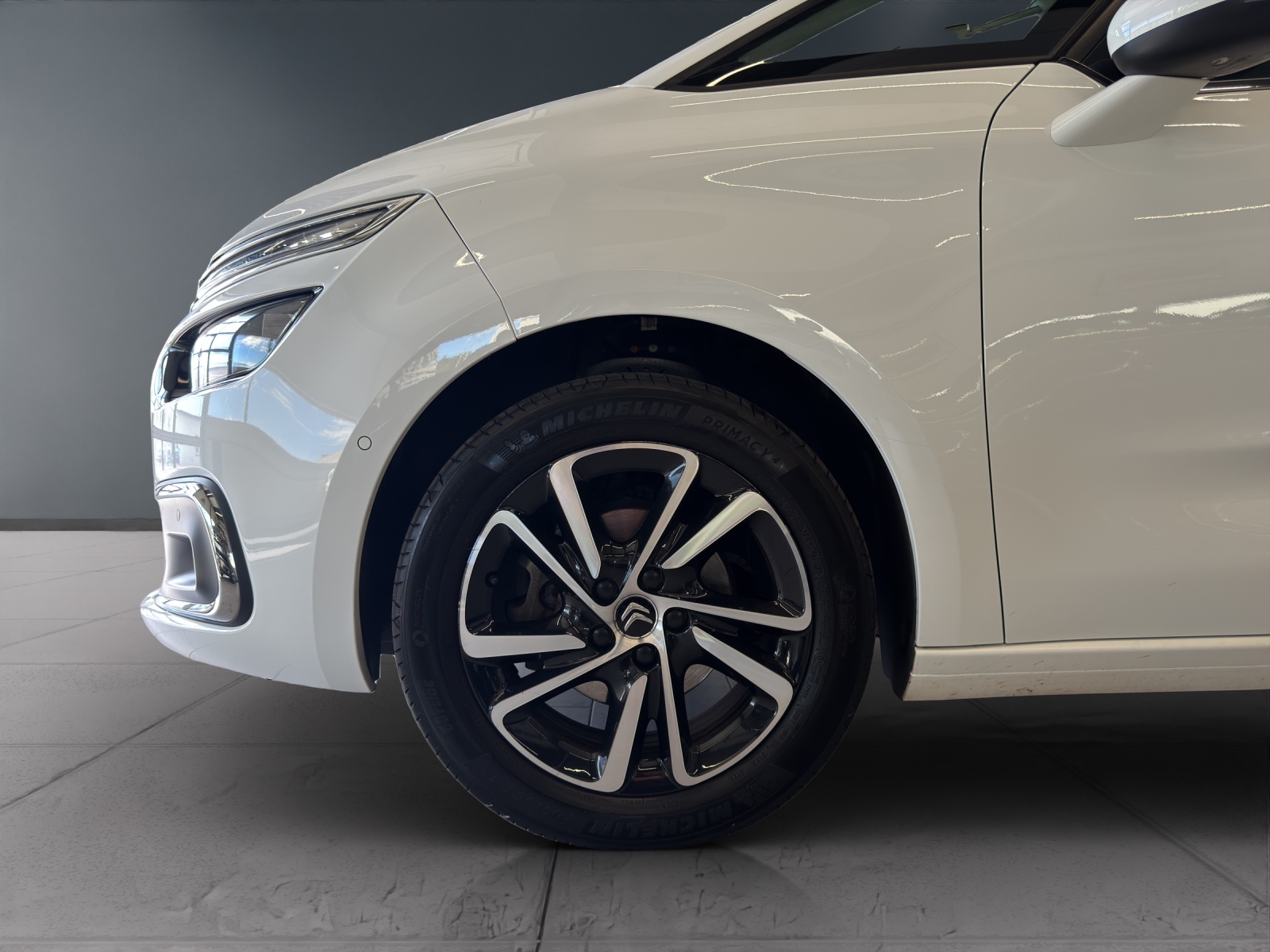 CITROEN C4 Picasso 1.2 Pure Tech Feel Edition EAT6-image-10