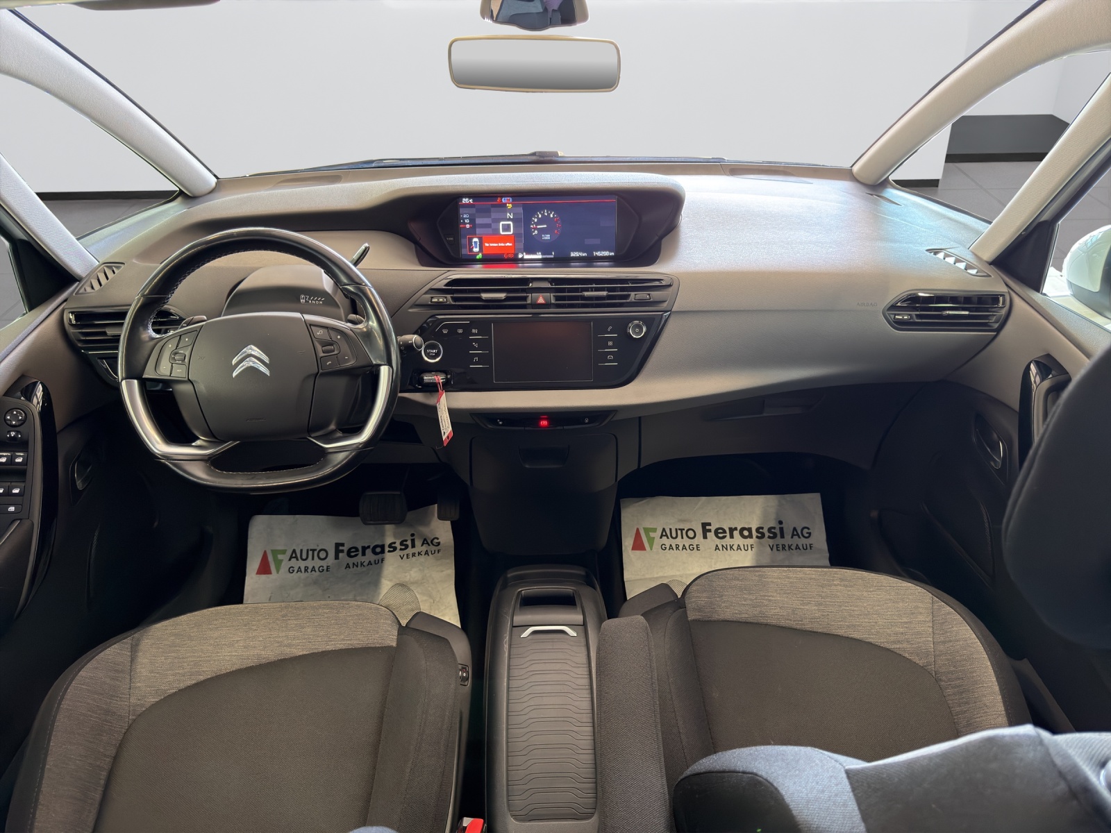 CITROEN C4 Picasso 1.2 Pure Tech Feel Edition EAT6-image-11