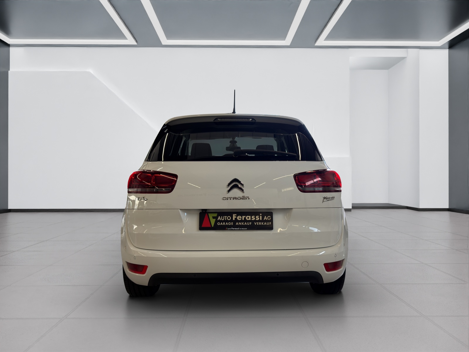 CITROEN C4 Picasso 1.2 Pure Tech Feel Edition EAT6-image-4