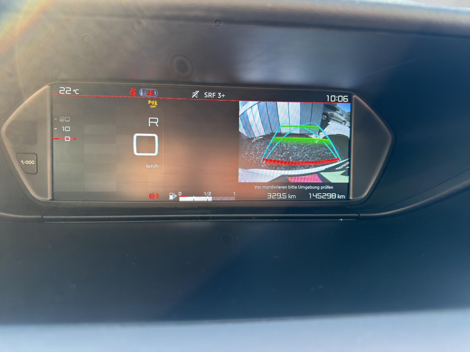 CITROEN C4 Picasso 1.2 Pure Tech Feel Edition EAT6-image-22