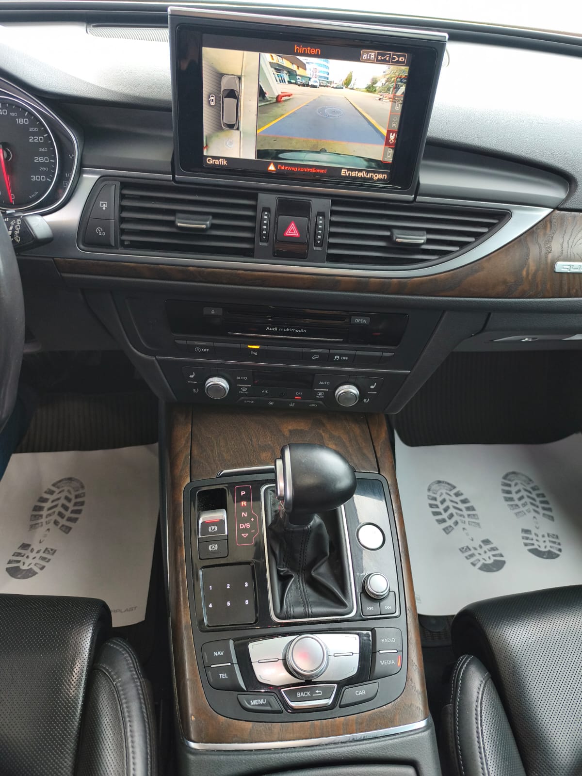 AUDI A6 allroad 3.0 TDI V6 clean diesel qu. S-tronic-image-17