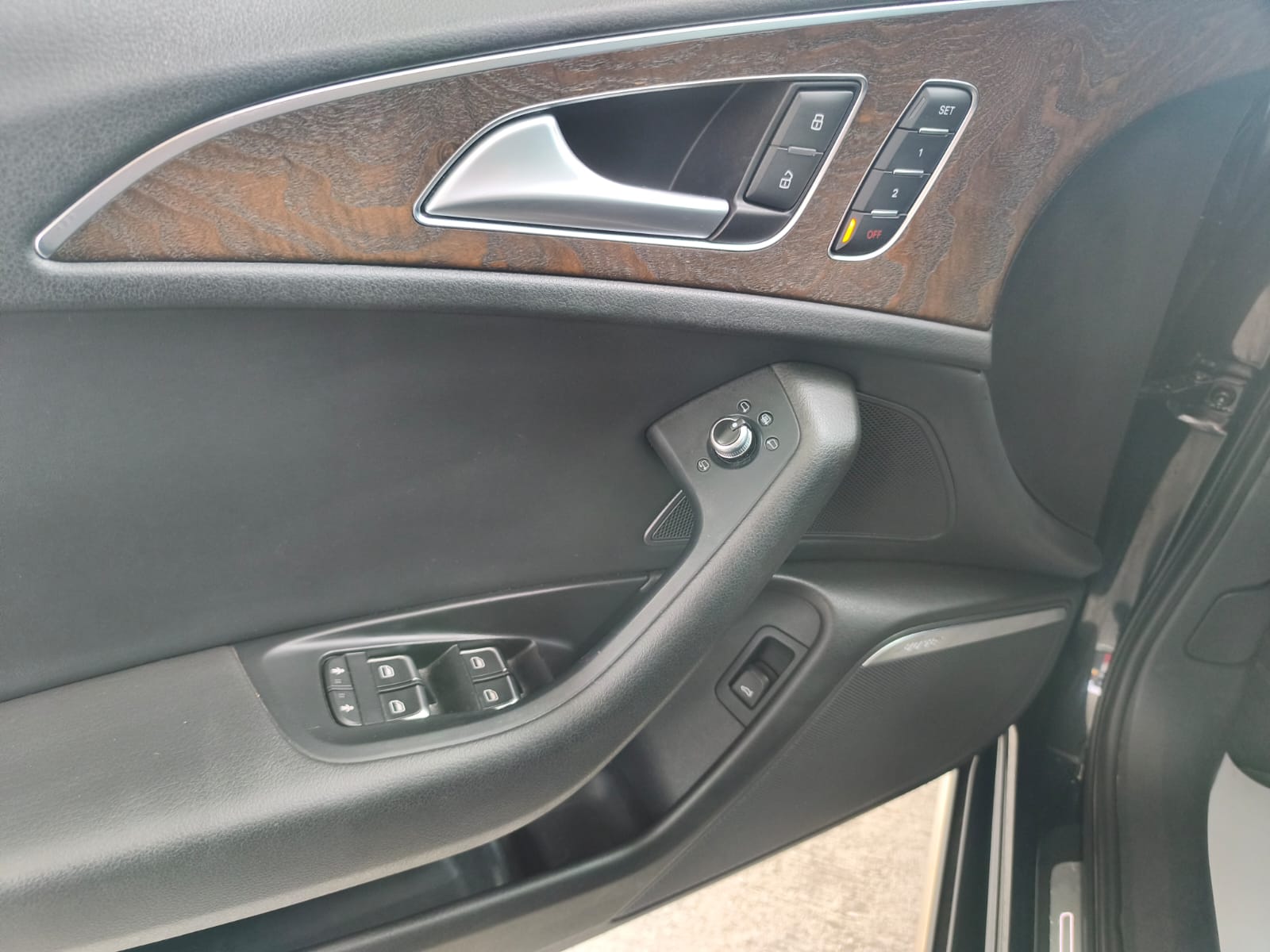 AUDI A6 allroad 3.0 TDI V6 clean diesel qu. S-tronic-image-27