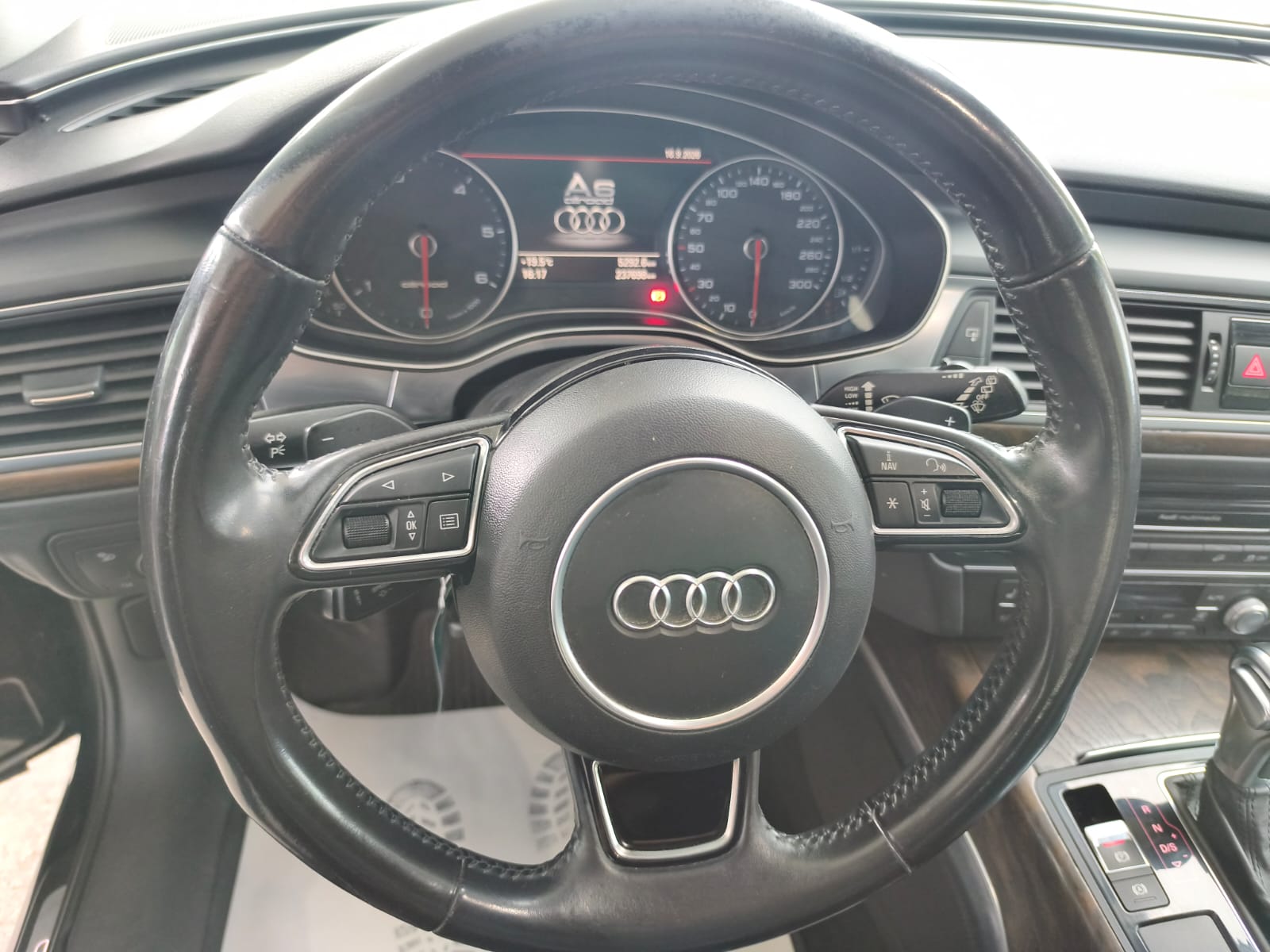 AUDI A6 allroad 3.0 TDI V6 clean diesel qu. S-tronic-image-18