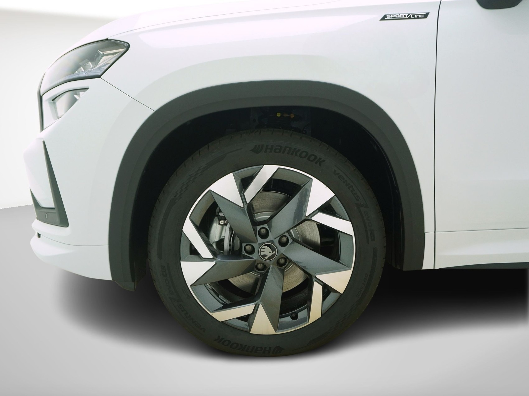 SKODA Kodiaq 2.0 TSI SportLine-image-9