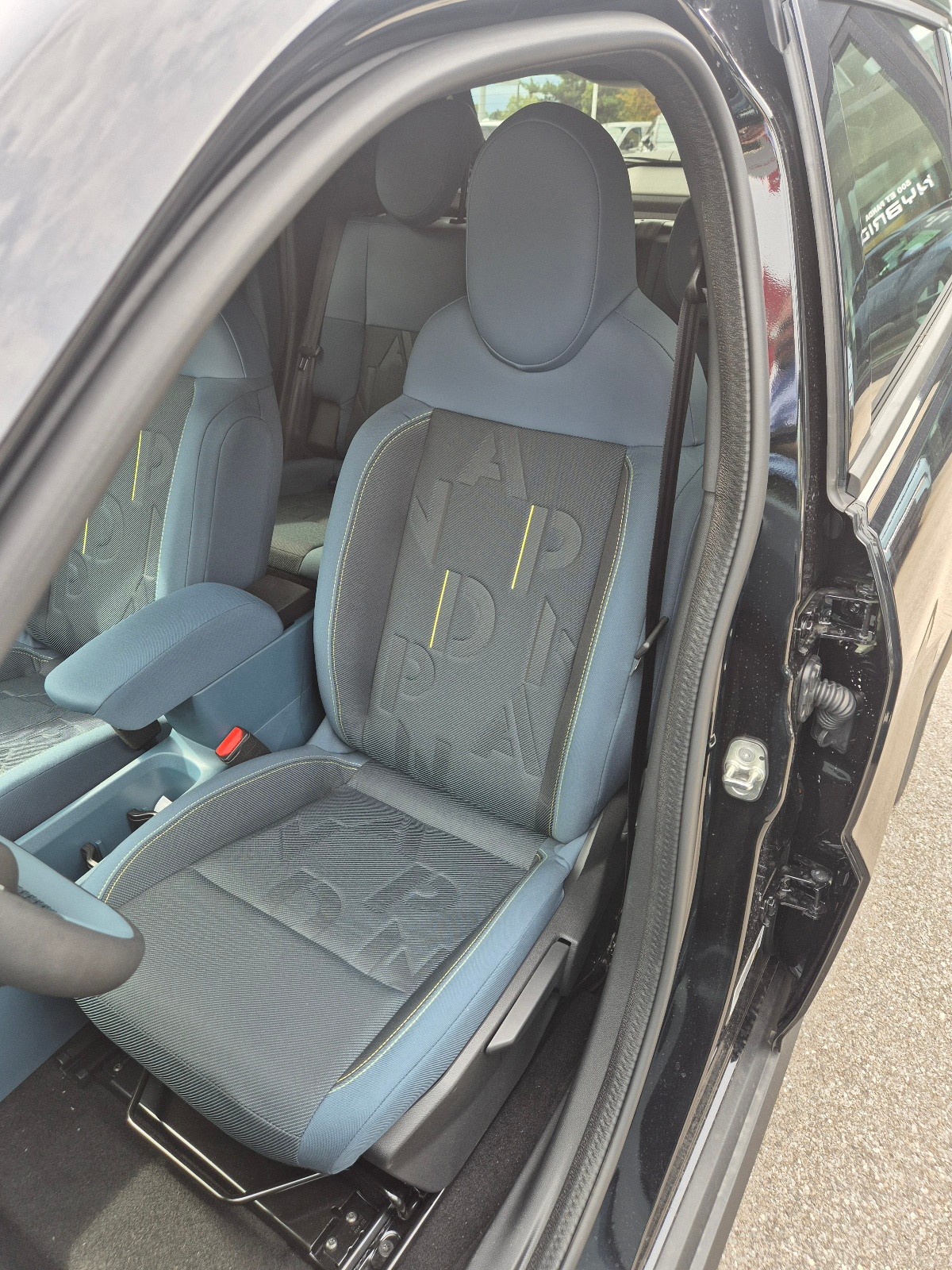 FIAT Grande Panda MHEV Icon-image-8