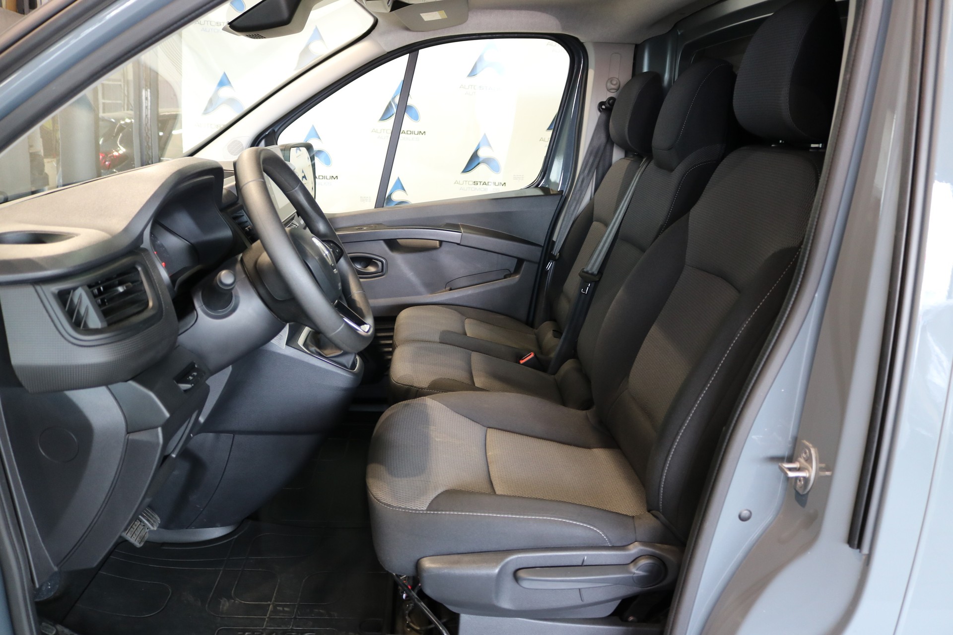RENAULT Trafic 2.0 Blue dCi 150 Advance L2H1 EDC EN-image-26