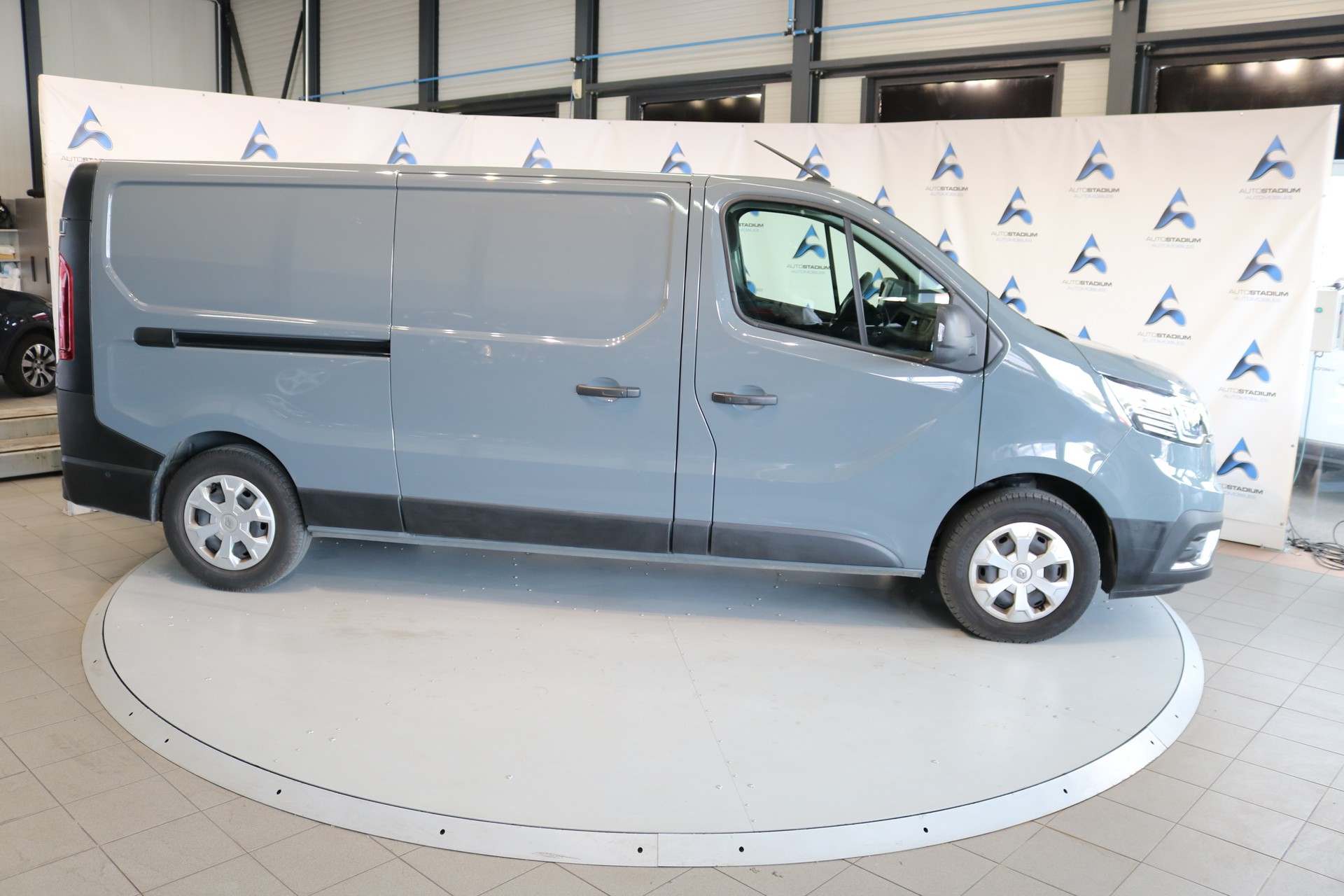 RENAULT Trafic 2.0 Blue dCi 150 Advance L2H1 EDC EN-image-22