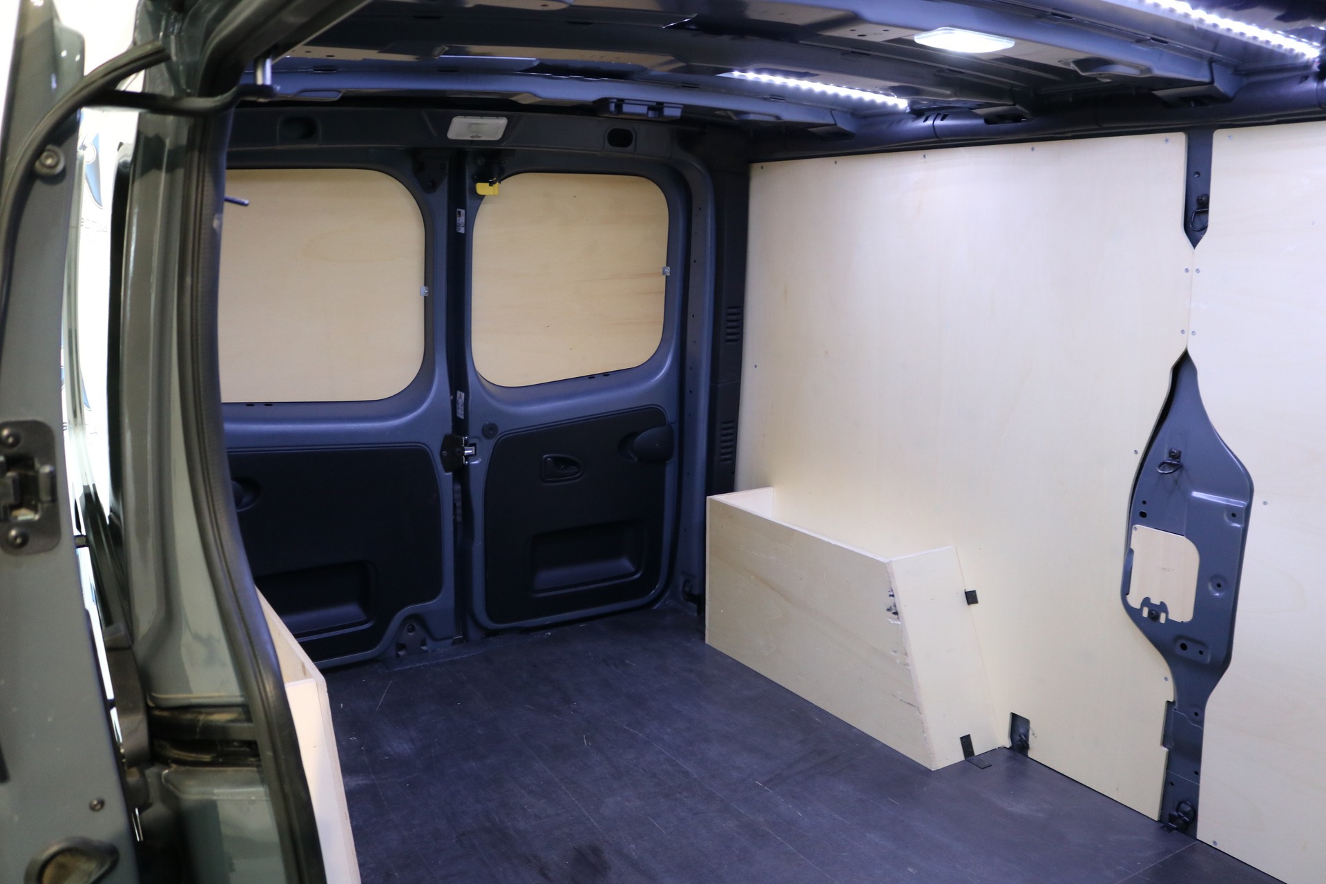 RENAULT Trafic 2.0 Blue dCi 150 Advance L2H1 EDC EN-image-33