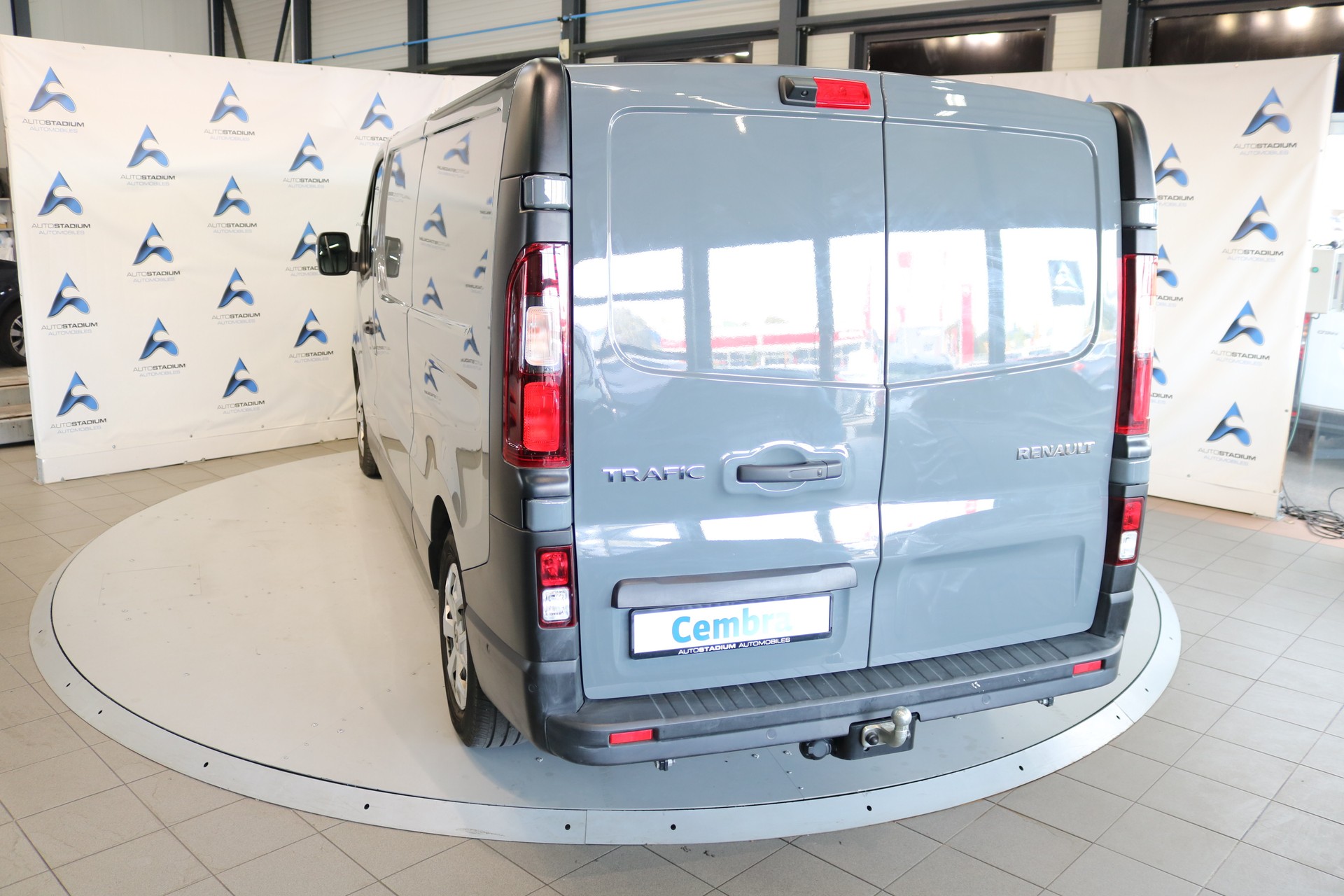 RENAULT Trafic 2.0 Blue dCi 150 Advance L2H1 EDC EN-image-16