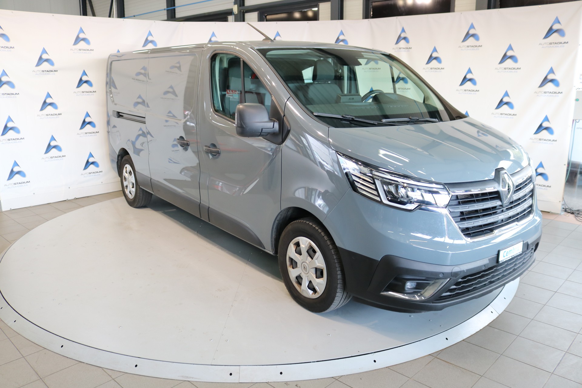RENAULT Trafic 2.0 Blue dCi 150 Advance L2H1 EDC EN-image-24