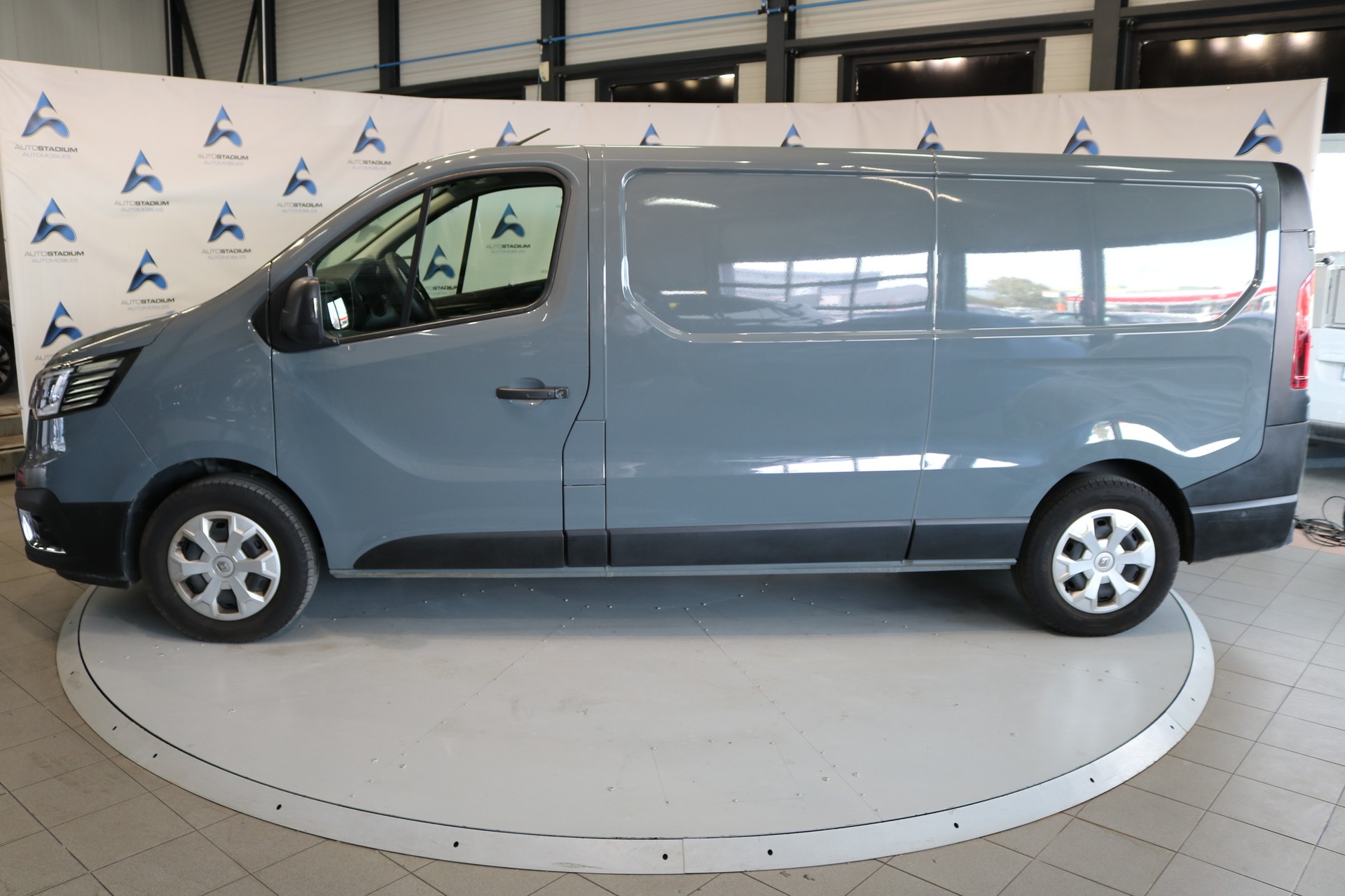 RENAULT Trafic 2.0 Blue dCi 150 Advance L2H1 EDC EN-image-13