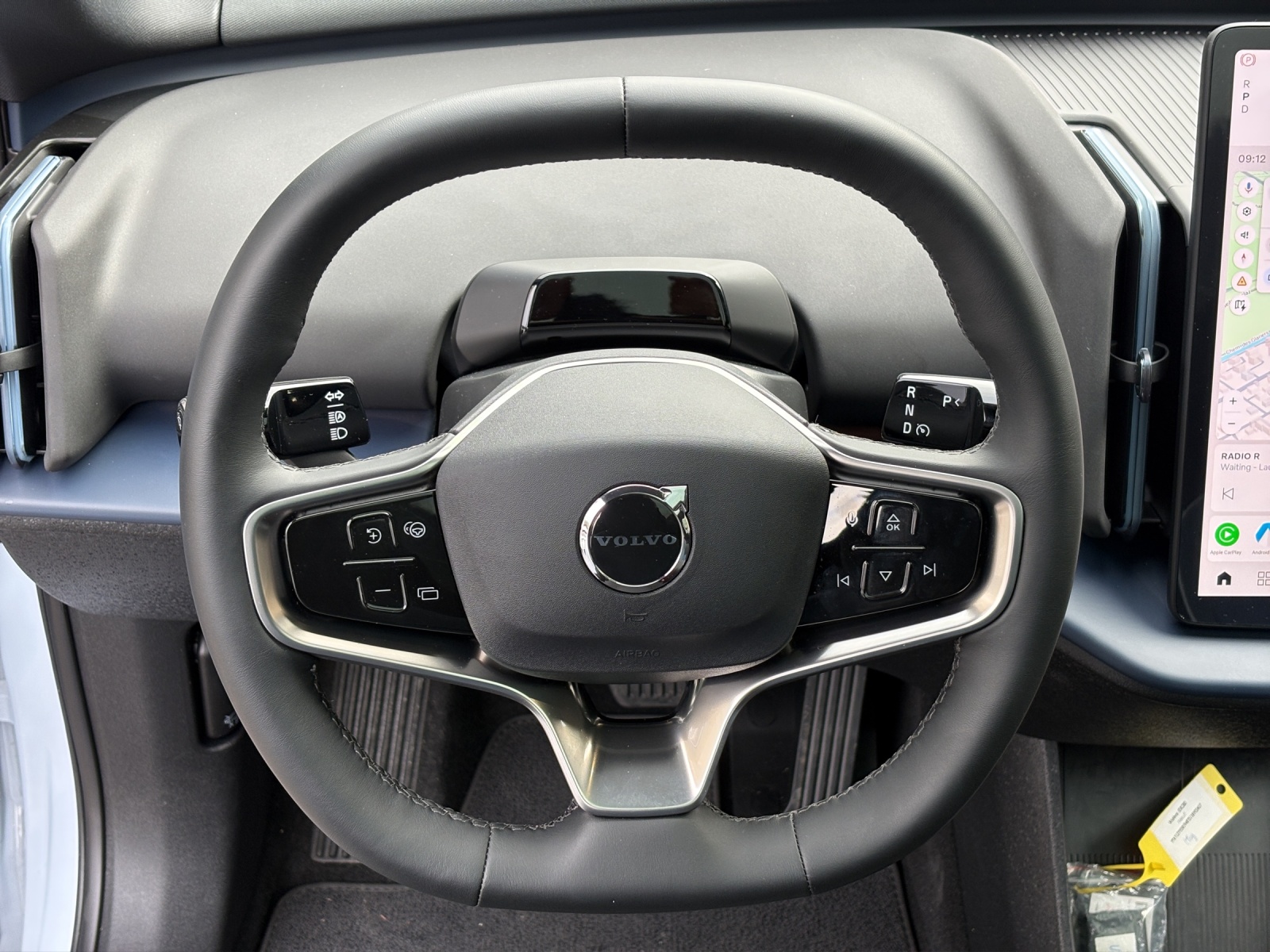 VOLVO EX30 Cross Country E60 69kWh Twin Performance AWD-image-9