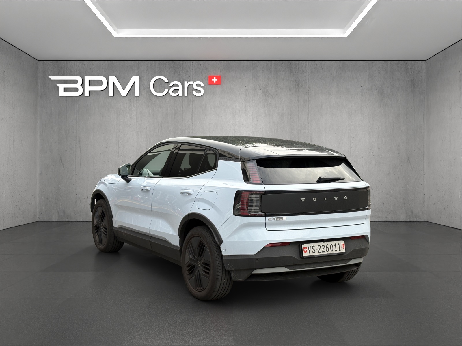 VOLVO EX30 Cross Country E60 69kWh Twin Performance AWD-image-5