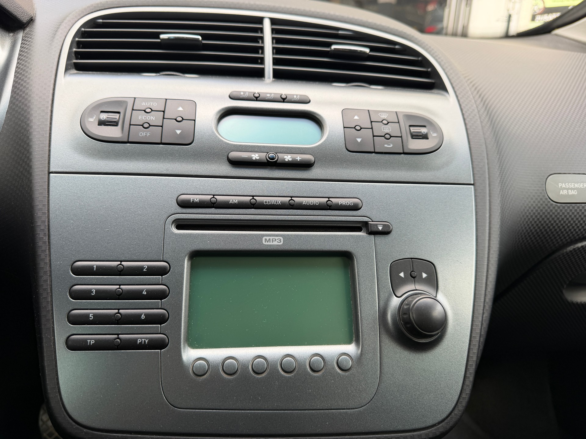 SEAT Altea 2.0 TDI Stylance MIT GARANTIE MÖGLICH-image-2