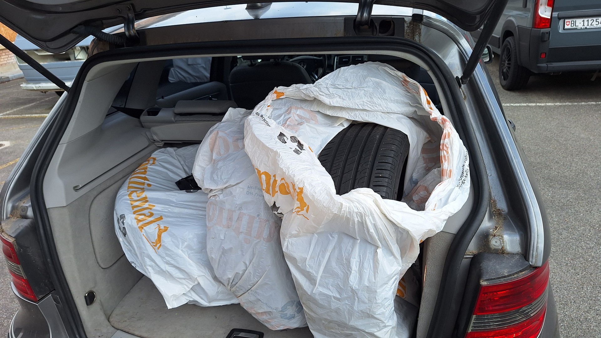 MERCEDES-BENZ B 200 T Autotronic-image-11