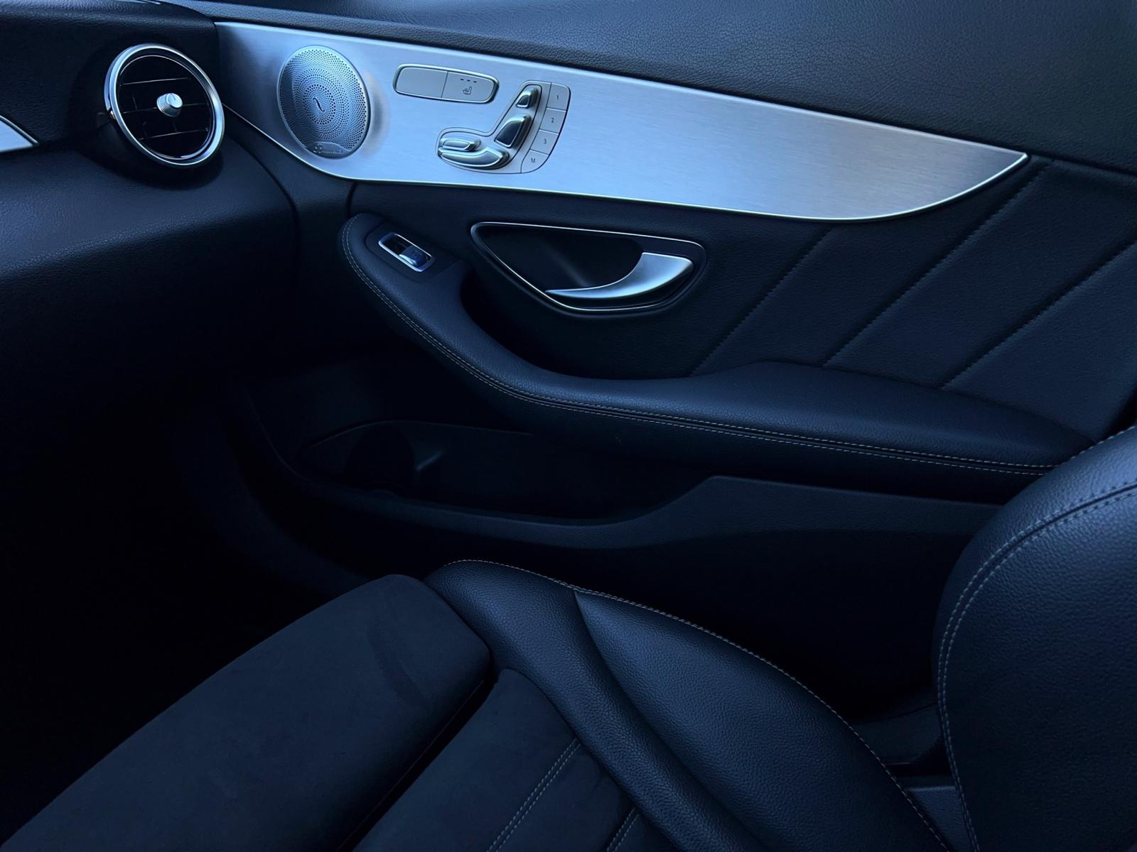 MERCEDES-BENZ C 200 Swiss Star AMG Line 4M 9G-Tronic-image-21