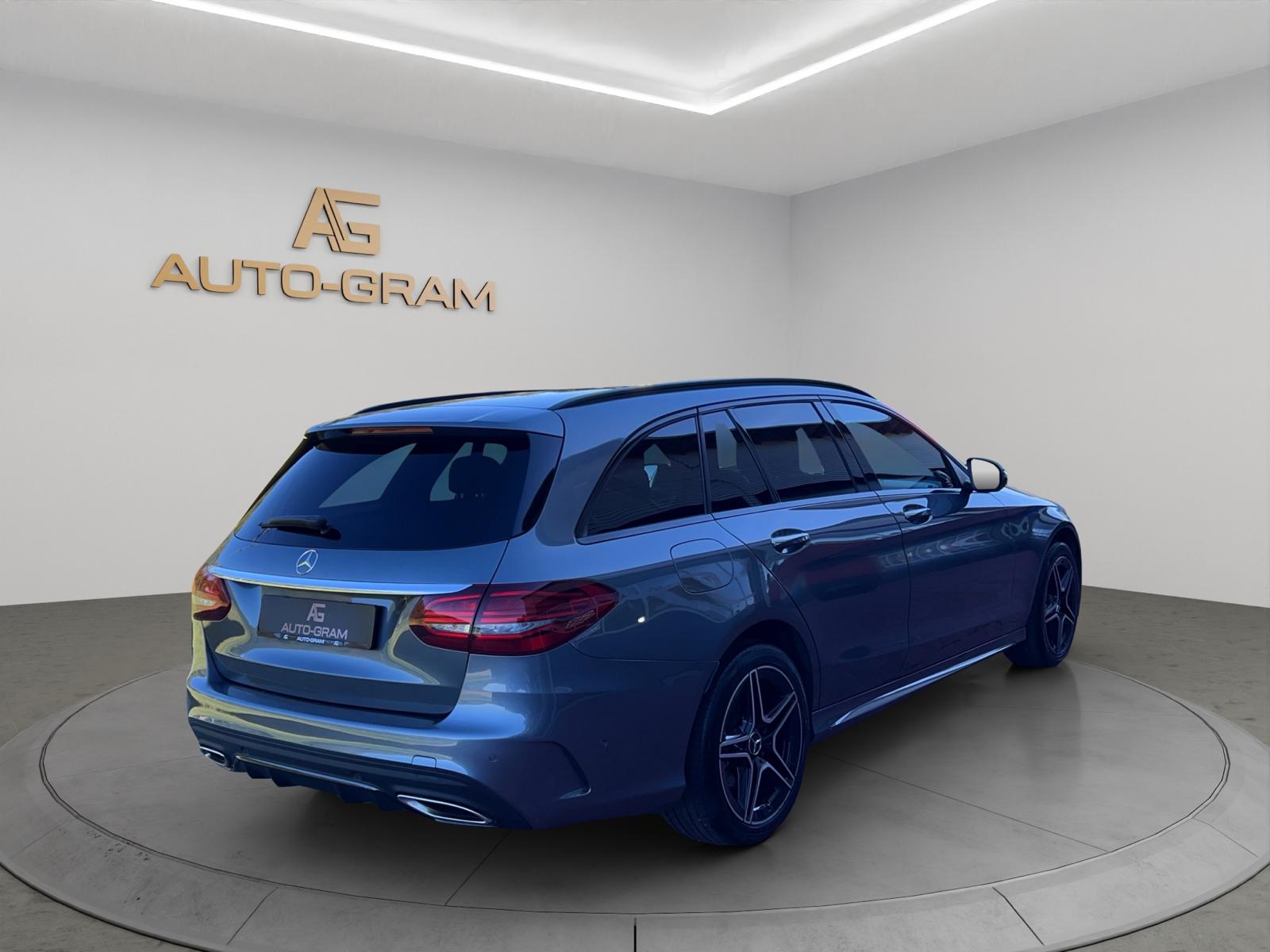 MERCEDES-BENZ C 200 Swiss Star AMG Line 4M 9G-Tronic-image-4