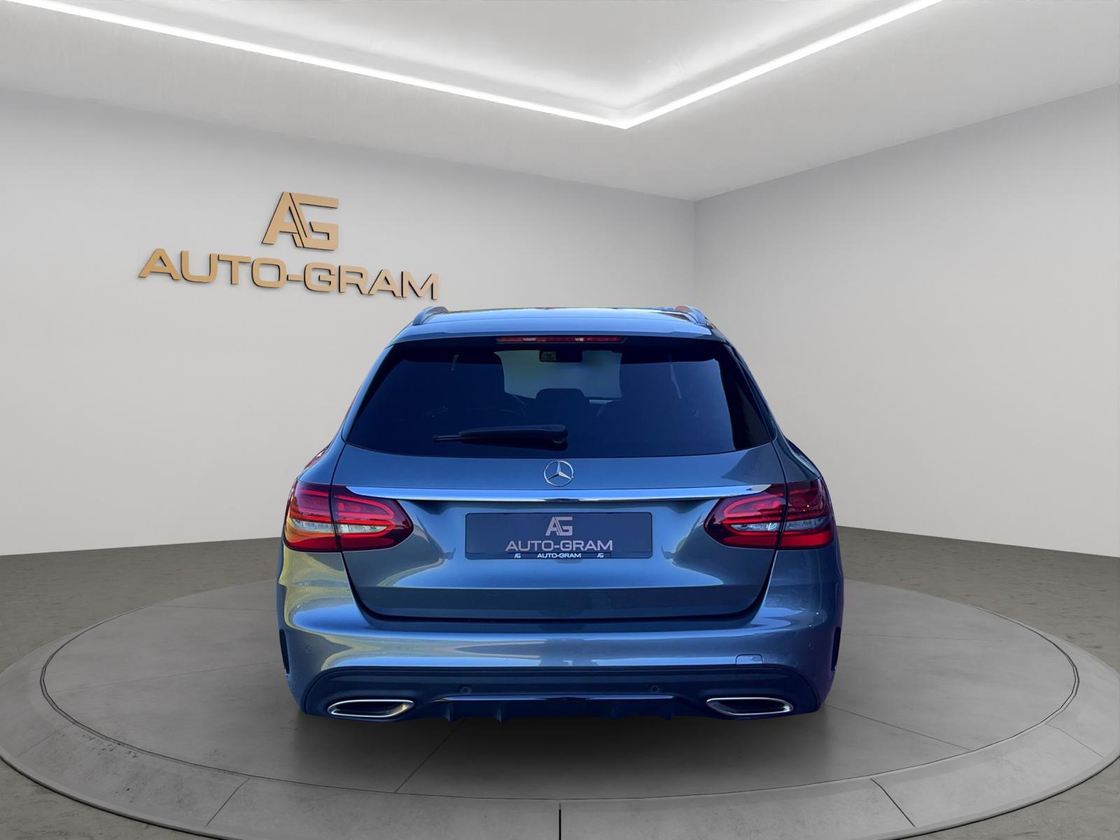MERCEDES-BENZ C 200 Swiss Star AMG Line 4M 9G-Tronic-image-3