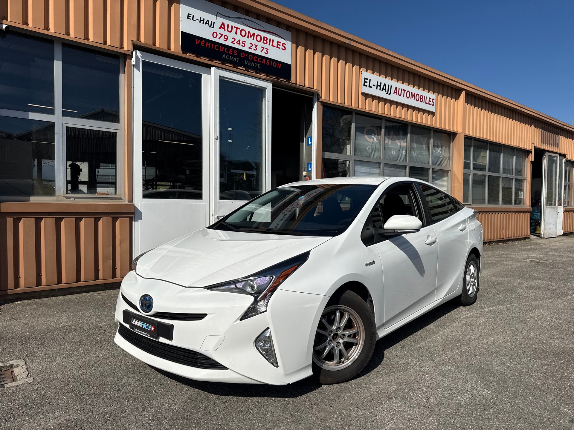 TOYOTA Prius 1.8 VVT-i HSD Sol Premium-image-0