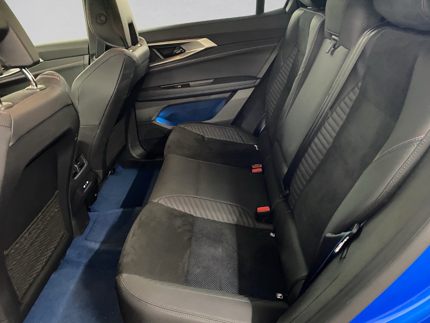 RENAULT Rafale 1.2 E-Tech Plug-in Hybrid 300 4x4 Esprit Alpine-image-12