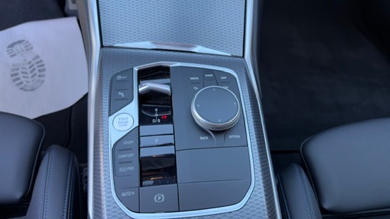 BMW M340i xDrive 48V Steptronic-image-13
